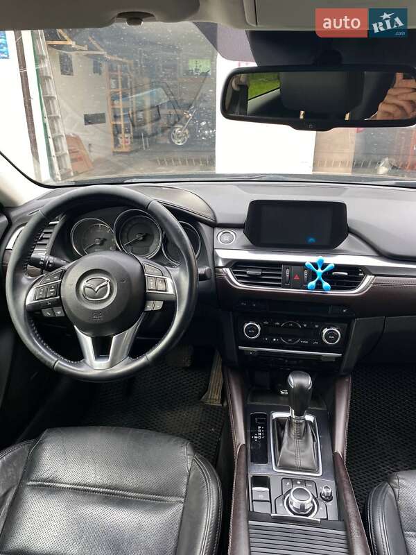 Универсал Mazda 6 2015 в Стебнику