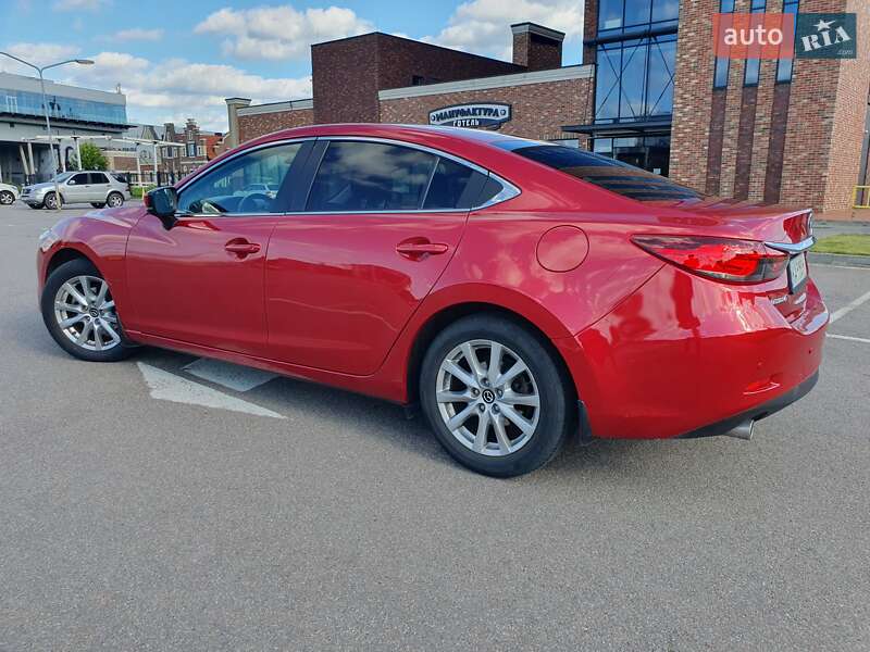 Седан Mazda 6 2016 в Киеве