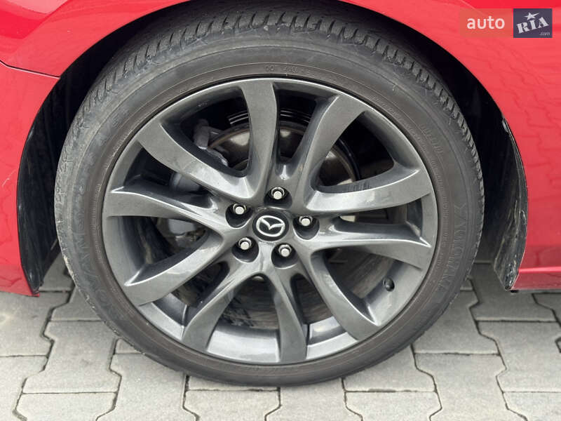 Седан Mazda 6 2015 в Хмельницком