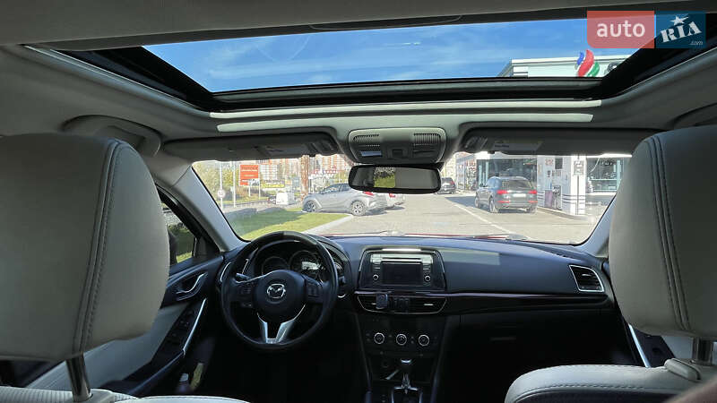 Седан Mazda 6 2014 в Львове