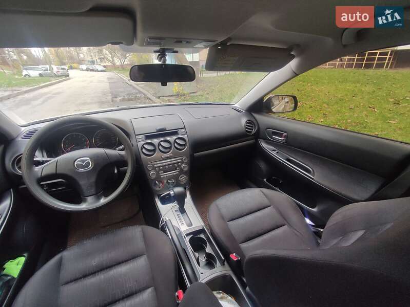 Седан Mazda 6 2005 в Запоріжжі