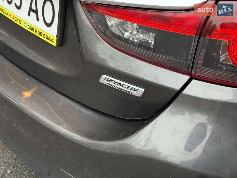 Седан Mazda 6 2016 в Дніпрі