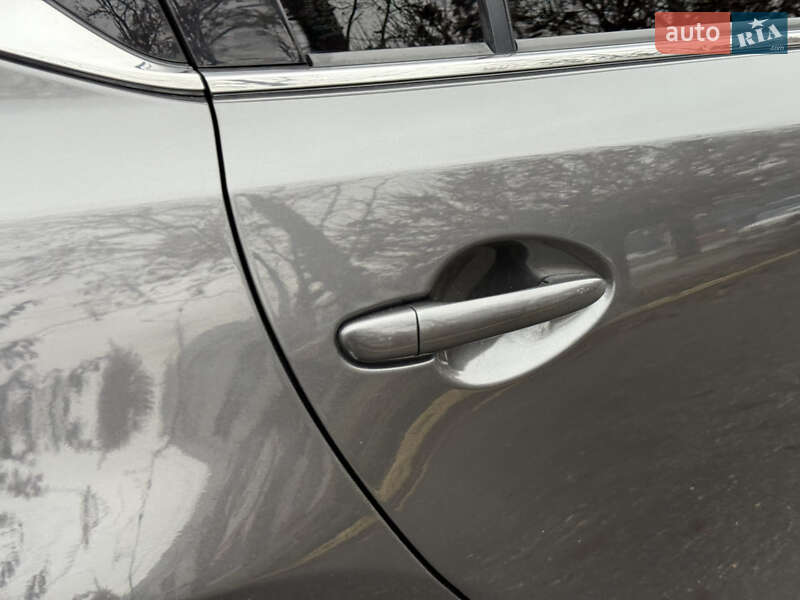 Седан Mazda 6 2016 в Дніпрі