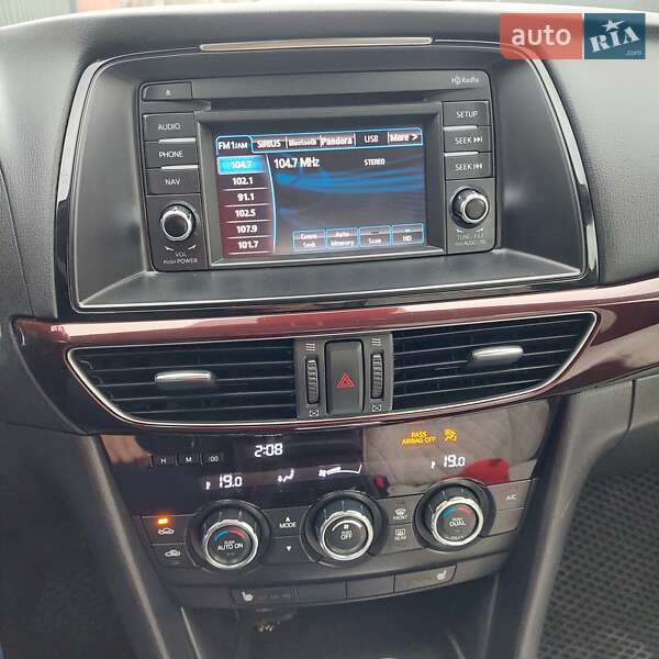 Седан Mazda 6 2013 в Львові