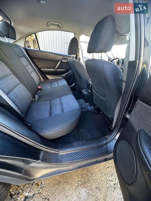 Ліфтбек Mazda 6 2006 в Снятині фото 18 Ліфтбек Mazda 6 2006 в Снятині