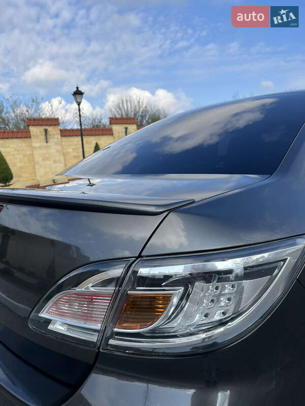 Седан Mazda 6 2010 в Ізмаїлі