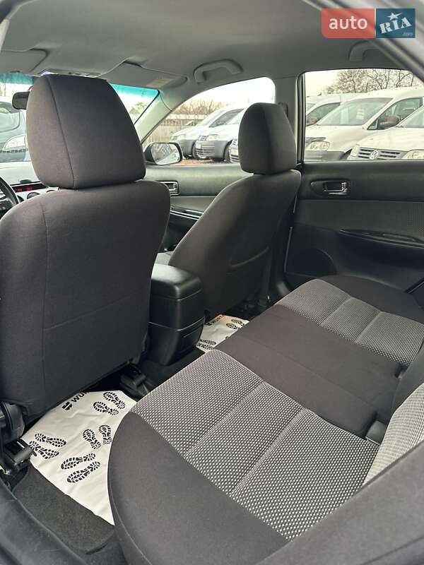 Седан Mazda 6 2005 в Смеле