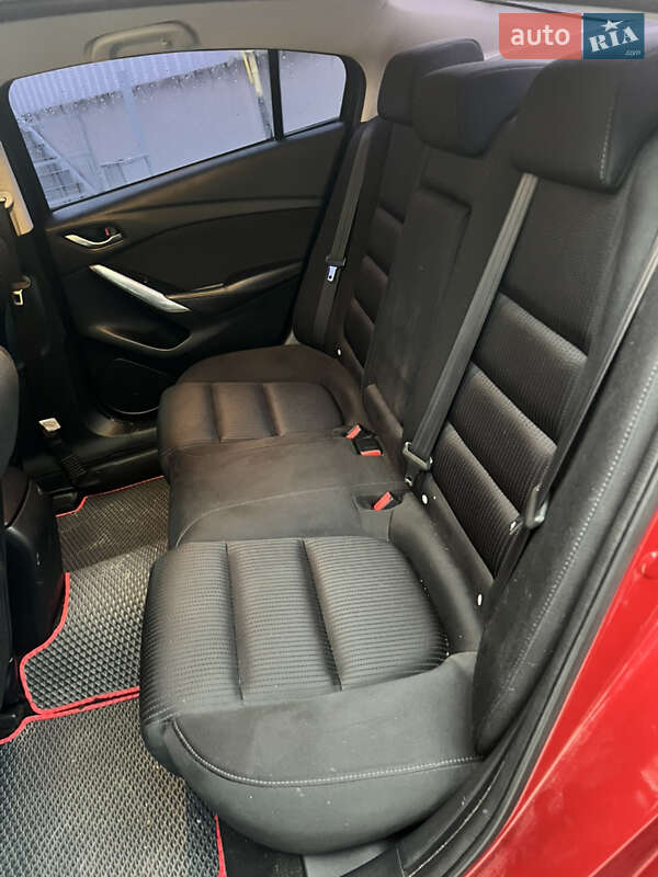 Седан Mazda 6 2016 в Львові