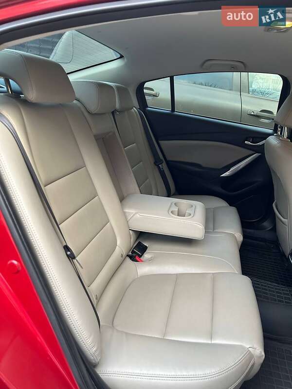 Седан Mazda 6 2013 в Дніпрі