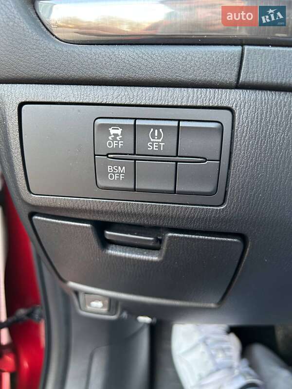 Седан Mazda 6 2013 в Дніпрі