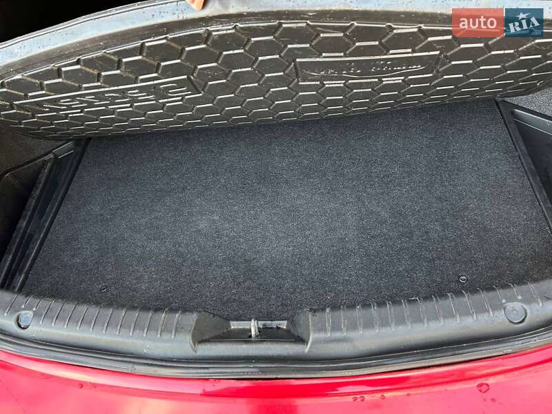 Седан Mazda 6 2013 в Дніпрі