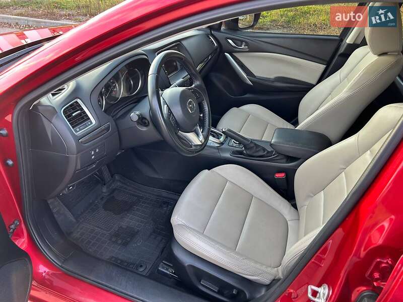 Седан Mazda 6 2013 в Дніпрі