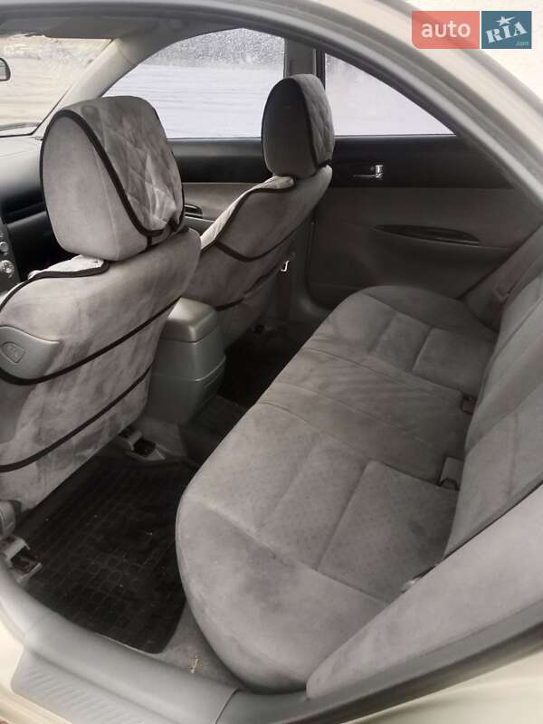 Седан Mazda 6 2003 в Ужгороде