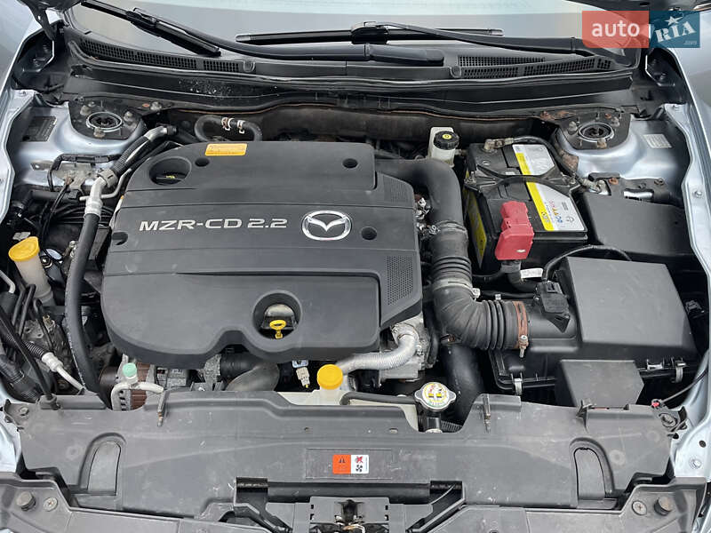 Универсал Mazda 6 2010 в Каменском