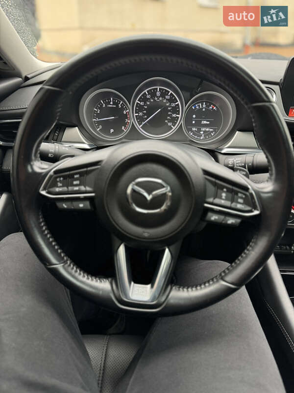 Седан Mazda 6 2018 в Львові