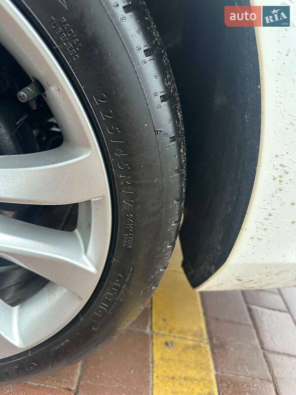 Универсал Mazda 6 2013 в Киверцах