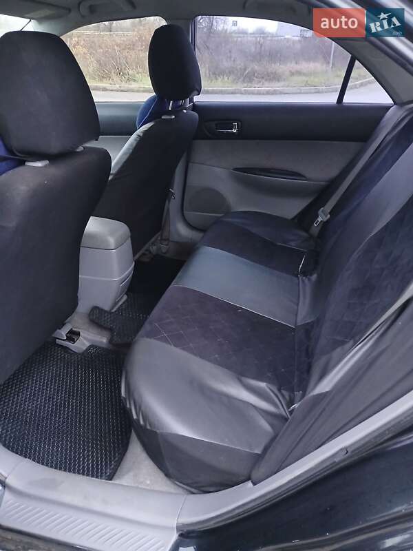 Седан Mazda 6 2003 в Ужгороді