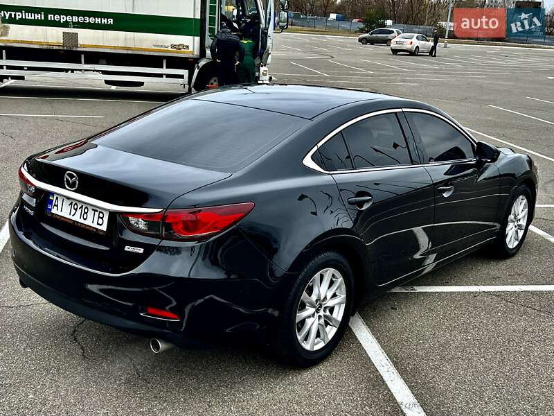 Седан Mazda 6 2015 в Киеве