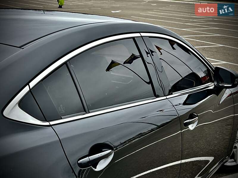 Седан Mazda 6 2015 в Киеве