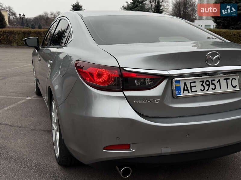 Седан Mazda 6 2013 в Каменском
