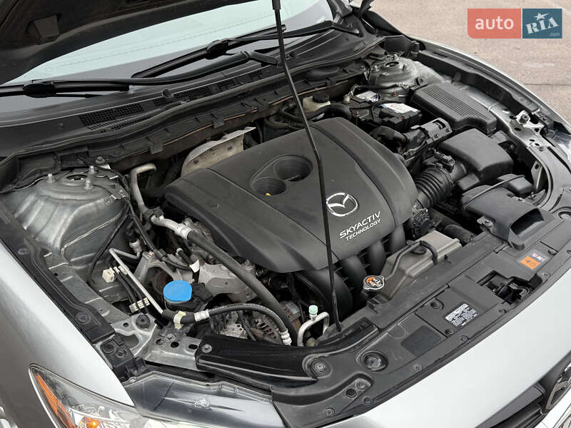 Седан Mazda 6 2013 в Каменском