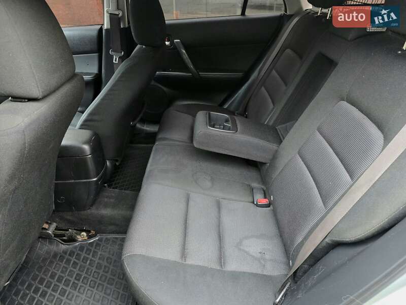 Універсал Mazda 6 2006 в Харкові