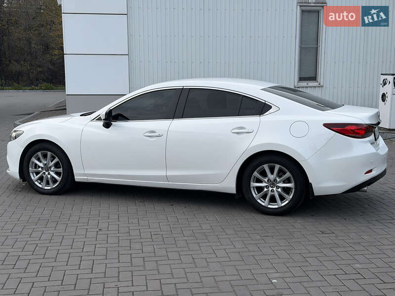 Седан Mazda 6 2013 в Каменском