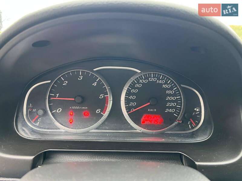 Лифтбек Mazda 6 2005 в Львове