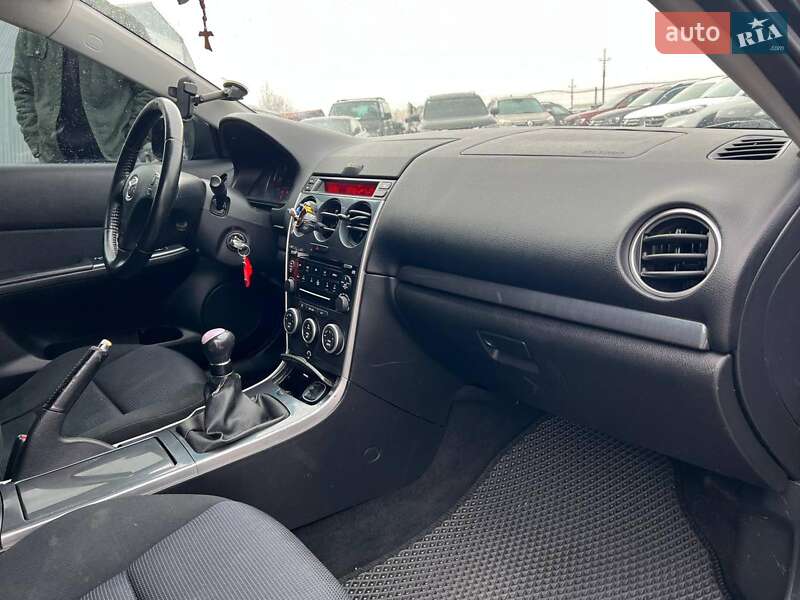 Лифтбек Mazda 6 2005 в Львове