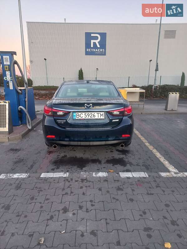 Седан Mazda 6 2014 в Львове