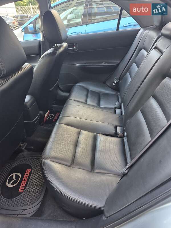 Седан Mazda 6 2004 в Сумах