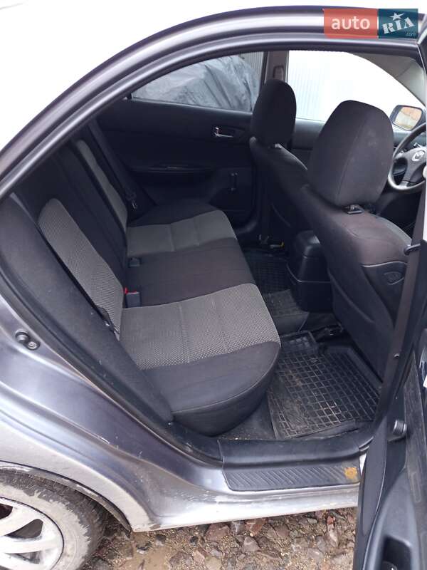 Седан Mazda 6 2003 в Тернополе