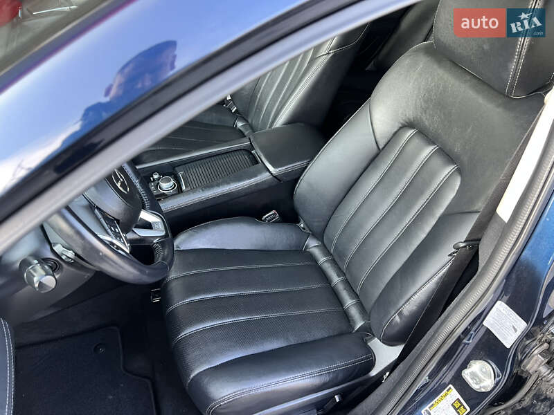 Седан Mazda 6 2018 в Днепре