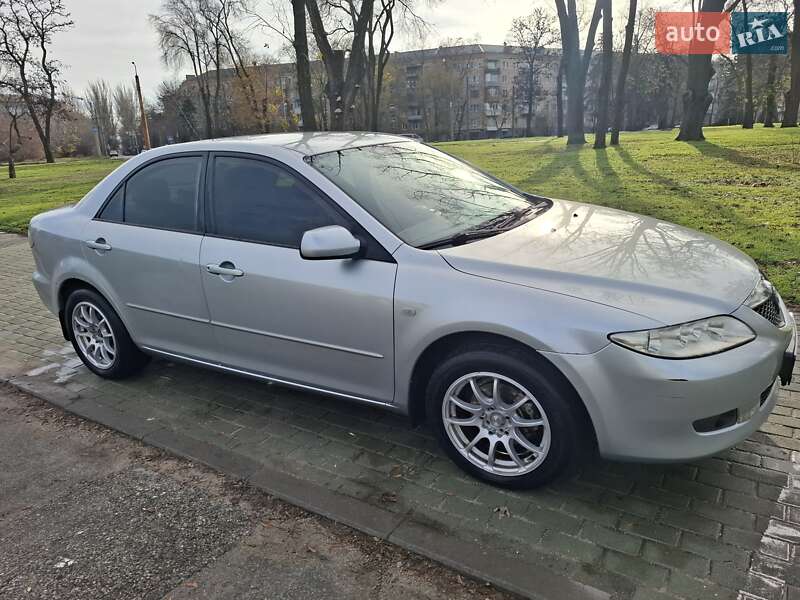 Седан Mazda 6 2004 в Запорожье