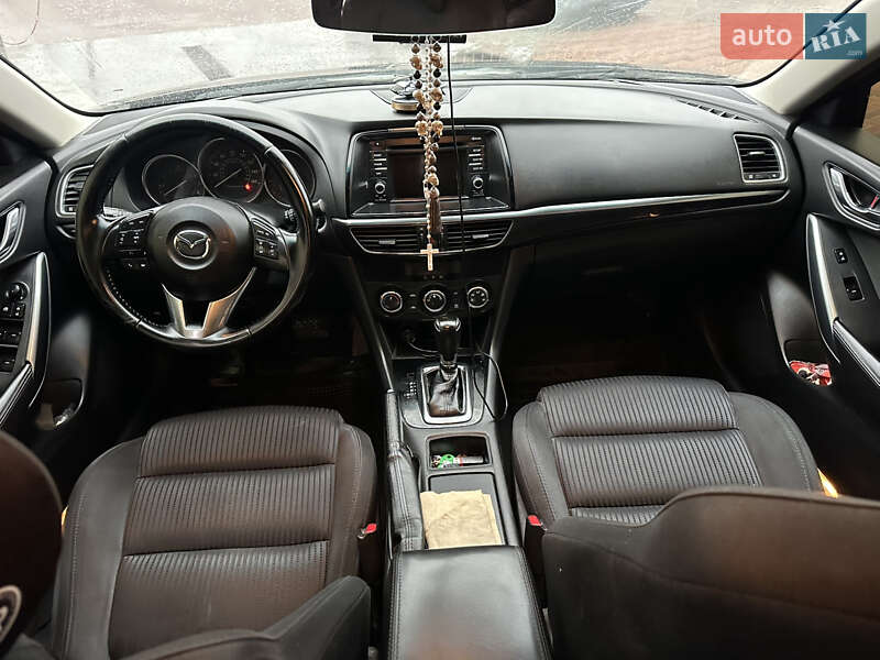 Седан Mazda 6 2014 в Чернігові