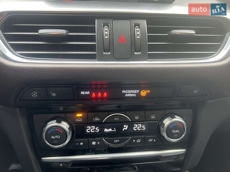 Седан Mazda 6 2017 в Киеве