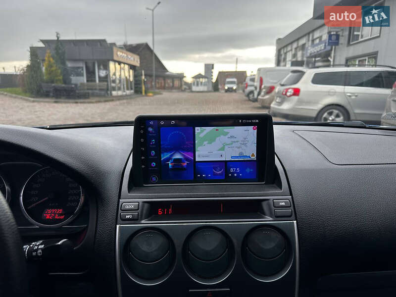 Ліфтбек Mazda 6 2005 в Сарнах