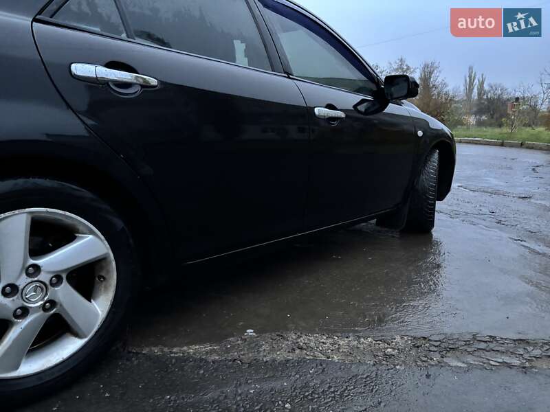 Седан Mazda 6 2005 в Вознесенске