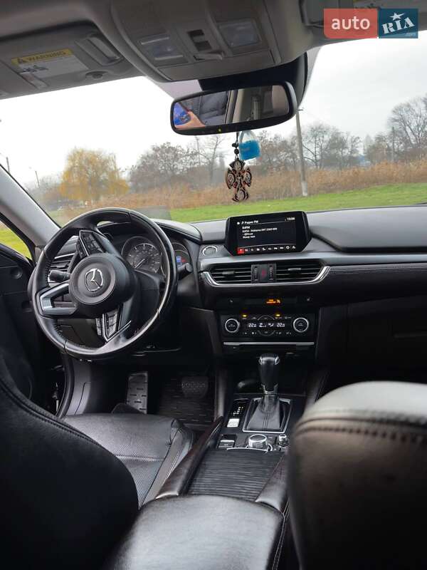 Седан Mazda 6 2017 в Олександрії