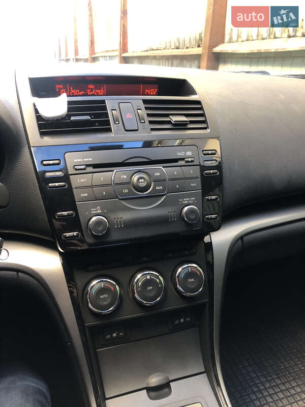 Седан Mazda 6 2011 в Кременчуці