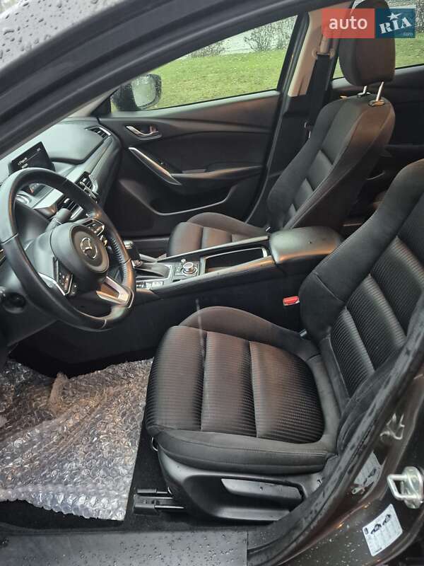 Седан Mazda 6 2017 в Киеве