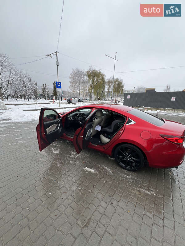 Седан Mazda 6 2014 в Львові