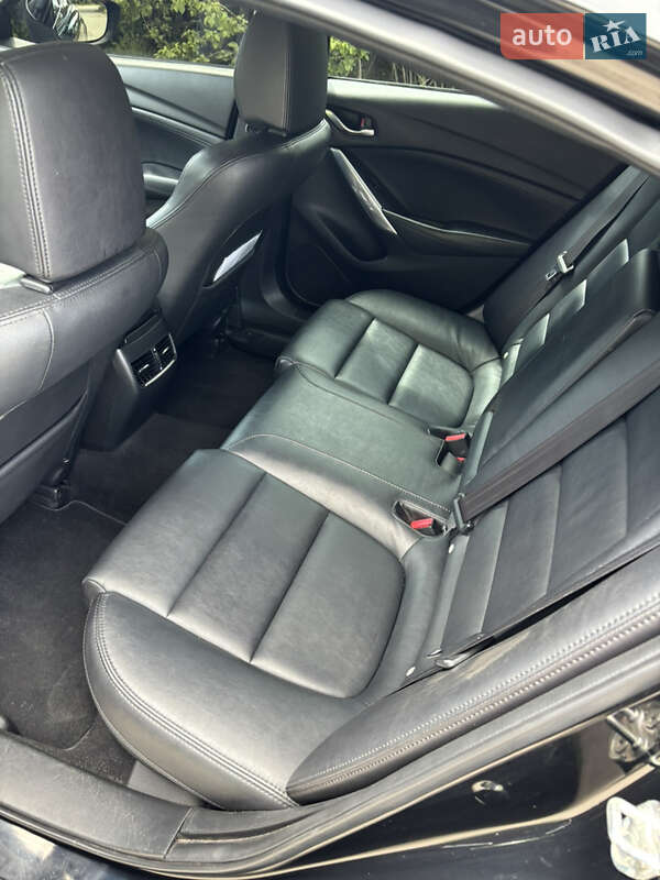 Седан Mazda 6 2015 в Киеве