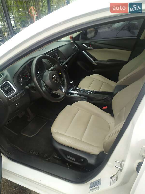 Седан Mazda 6 2013 в Киеве