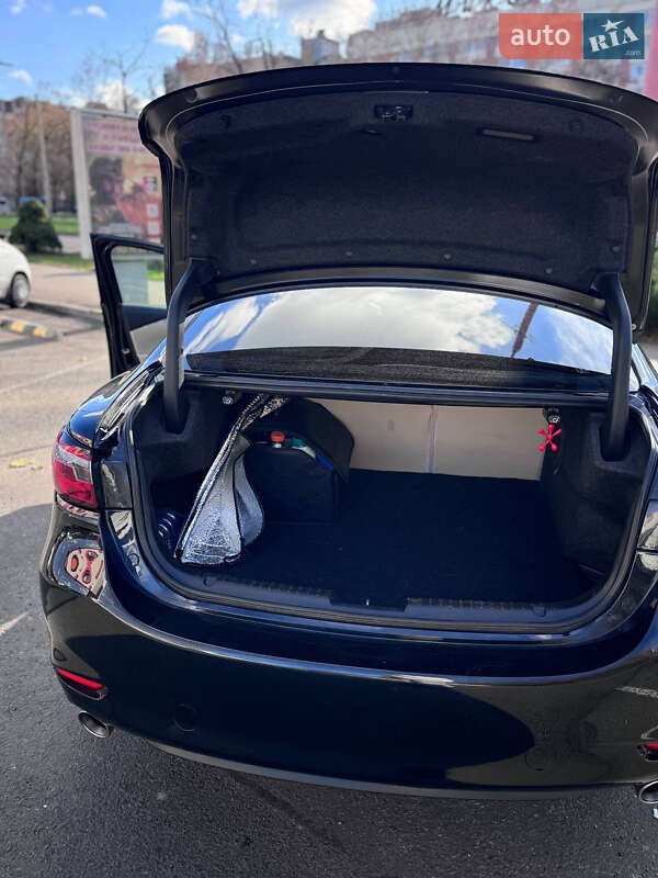 Седан Mazda 6 2018 в Миколаєві