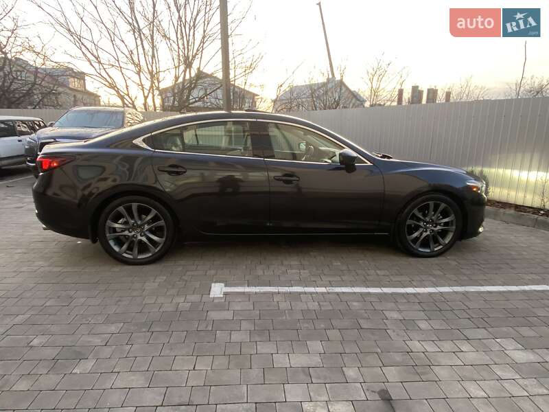 Седан Mazda 6 2015 в Тернополе