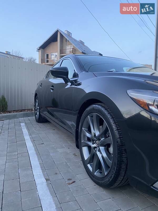Седан Mazda 6 2015 в Тернополе