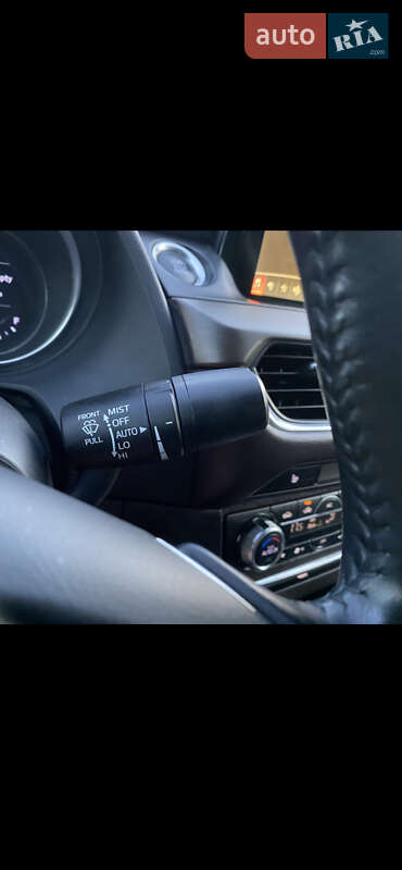 Седан Mazda 6 2015 в Тернополе