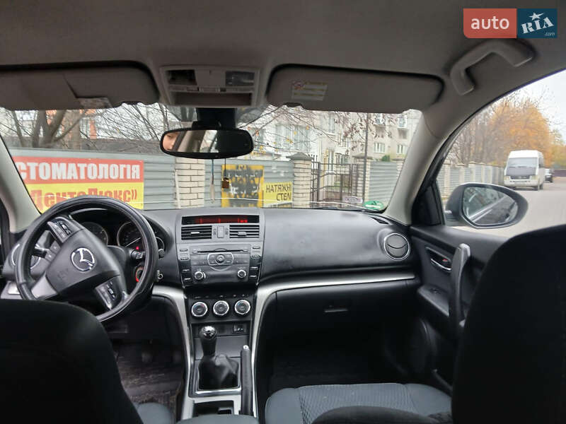 Седан Mazda 6 2010 в Тернополі