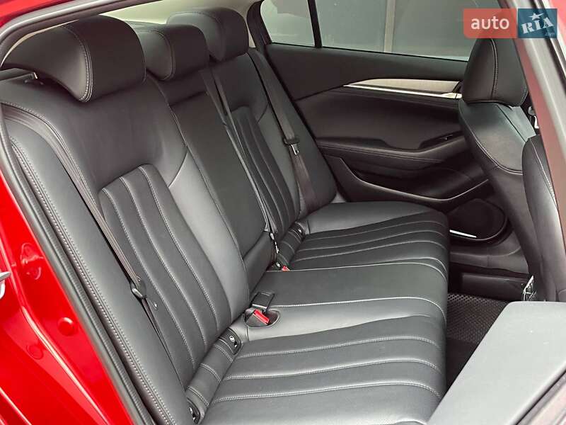 Седан Mazda 6 2019 в Киеве